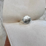 the impression classic signet - solid gold