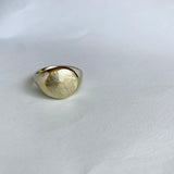 the impression classic signet - solid gold